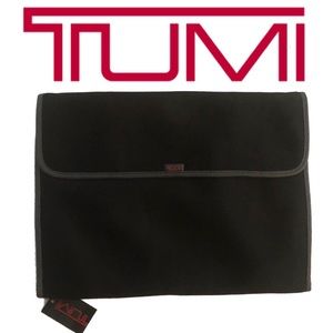 Tumi Bags - TUMI Travel Bag Case Tumi Bags - TUMI Travel Bag Case